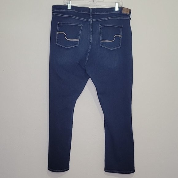 Levi Strauss Signature GOLD Curvy Straight Leg Jeans Size 24 Short - Picture 5 of 9